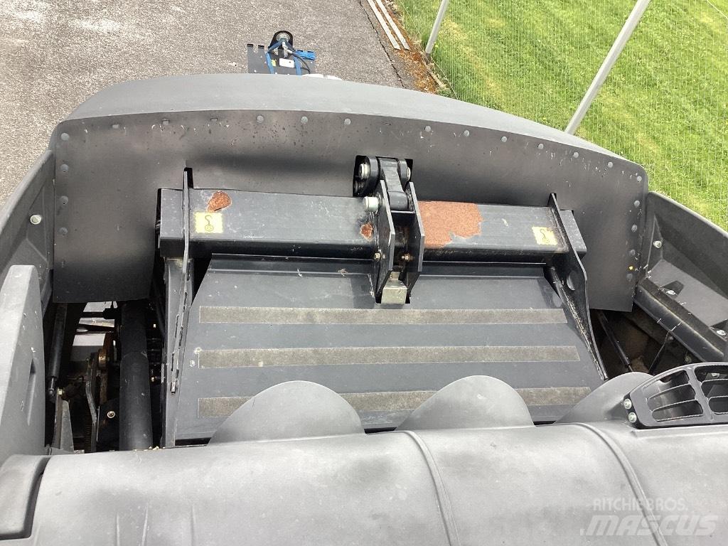 New Holland 1290 각형 곤포기