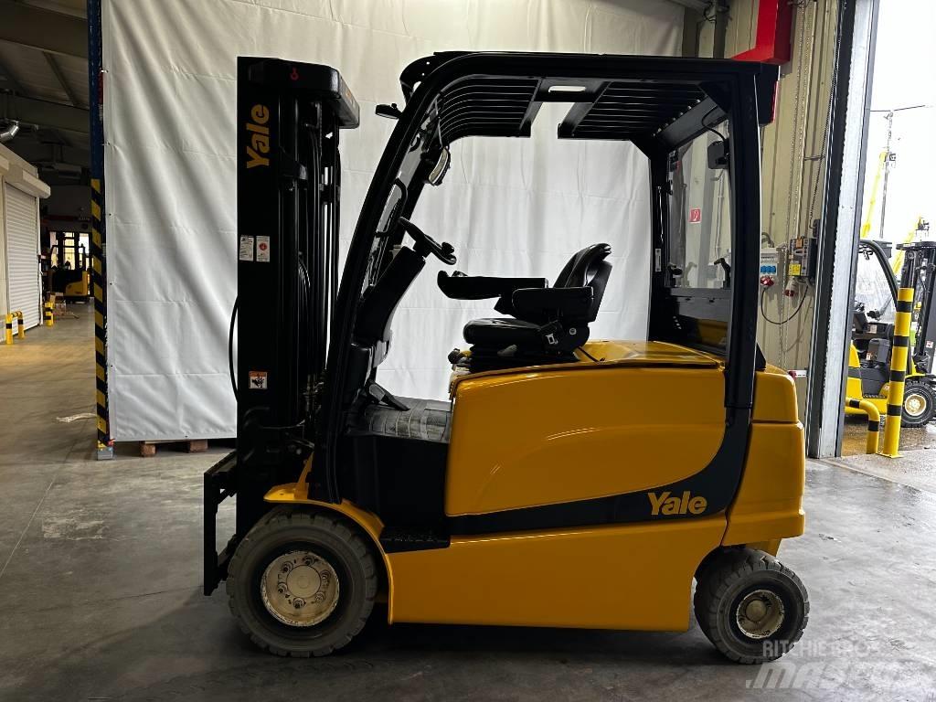 Yale ERP30VL 전동 지게차