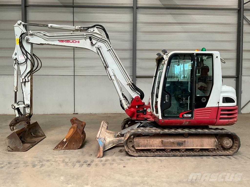 Takeuchi TB 290 중형굴삭기 7톤-28톤