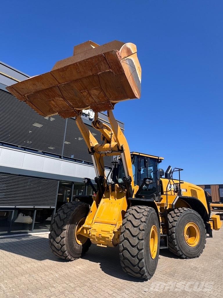 CAT 966  휠로우더