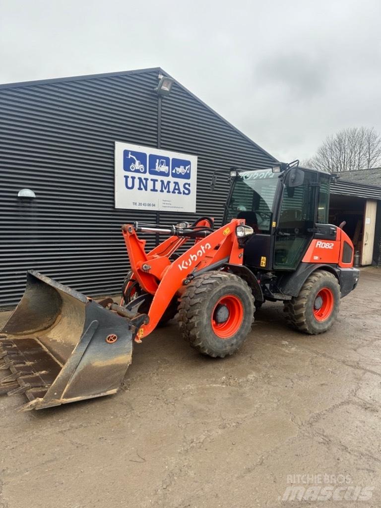 Kubota R 082  휠로우더