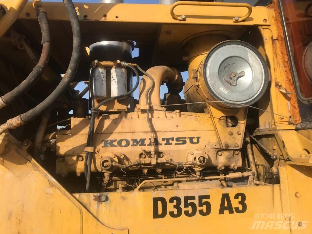 Komatsu D355A-3 크롤러 도저