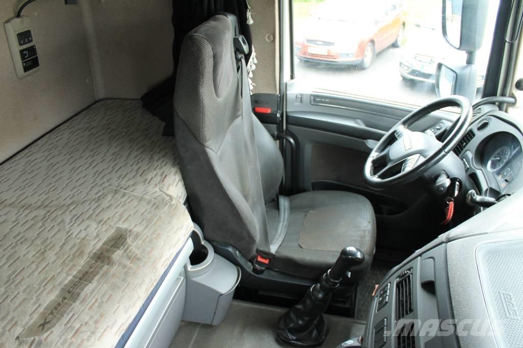 DAF XF 440 트랙터 유닛