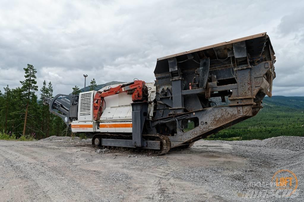 Metso LT 3054 이동식 분쇄기