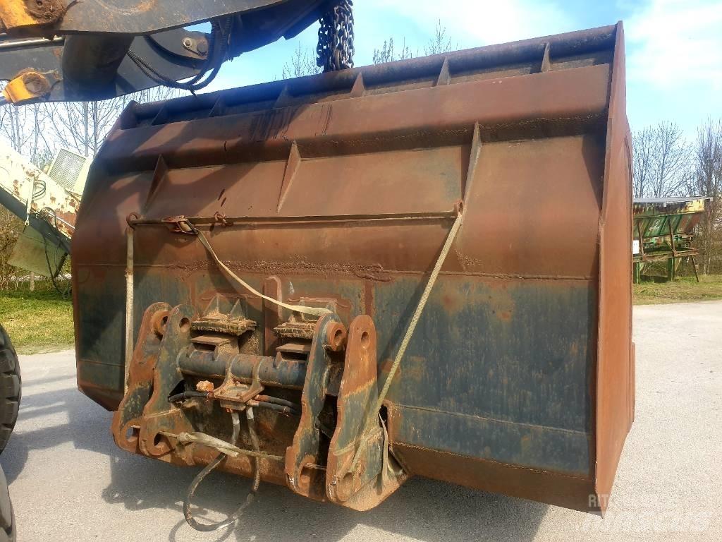 GODET GHD 8M3 버켓
