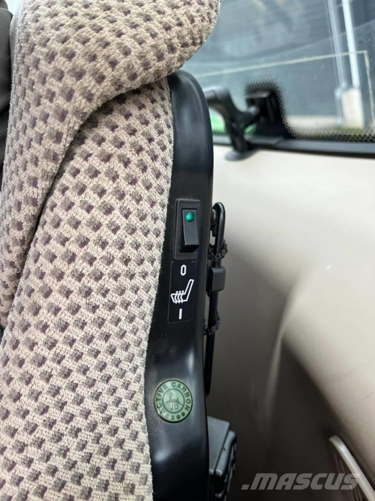 John Deere 6250 R 트랙터