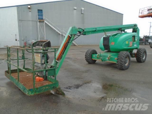 JLG 600 AJ 관절형 전동이동 리프트