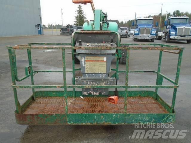 JLG 600 AJ 관절형 전동이동 리프트