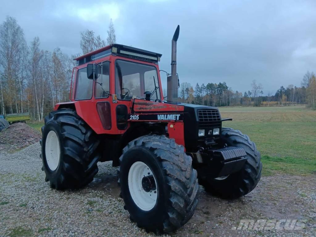 Valmet 2105 트랙터