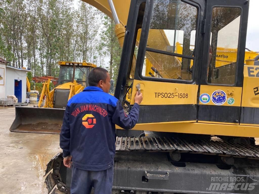 CAT E 200 B 대형 굴삭기 29톤 이상