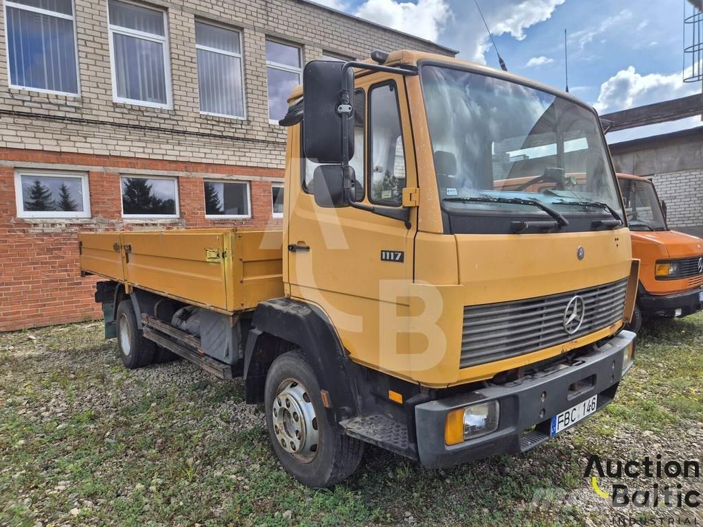 Mercedes-Benz 1117 덤프 트럭