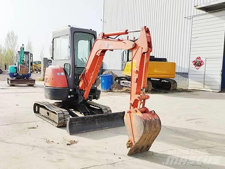 Hitachi ZX 30 소형 굴삭기 7톤 미만