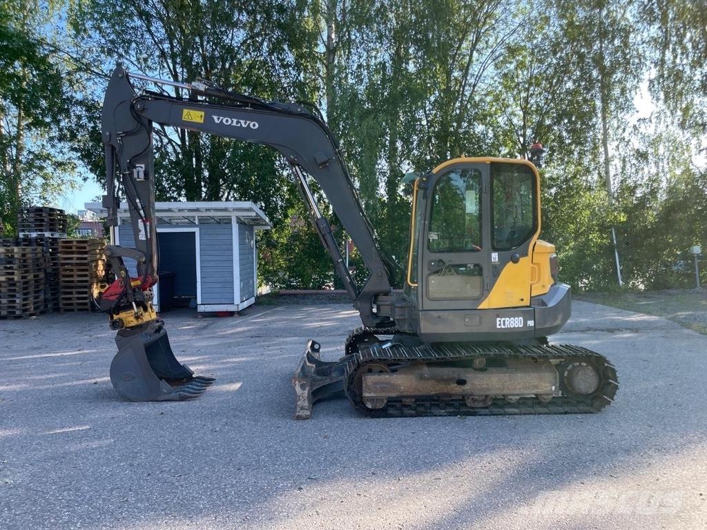 Volvo ECR 88 D Pro 중형굴삭기 7톤-28톤