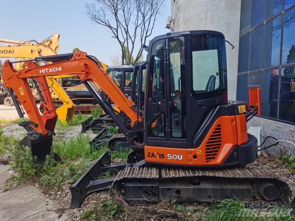 Hitachi ZX 50 U 소형 굴삭기 7톤 미만