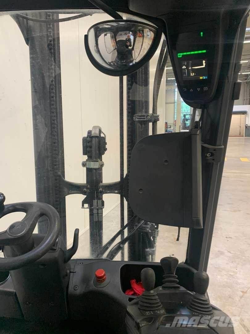 Linde E18L 전동 지게차