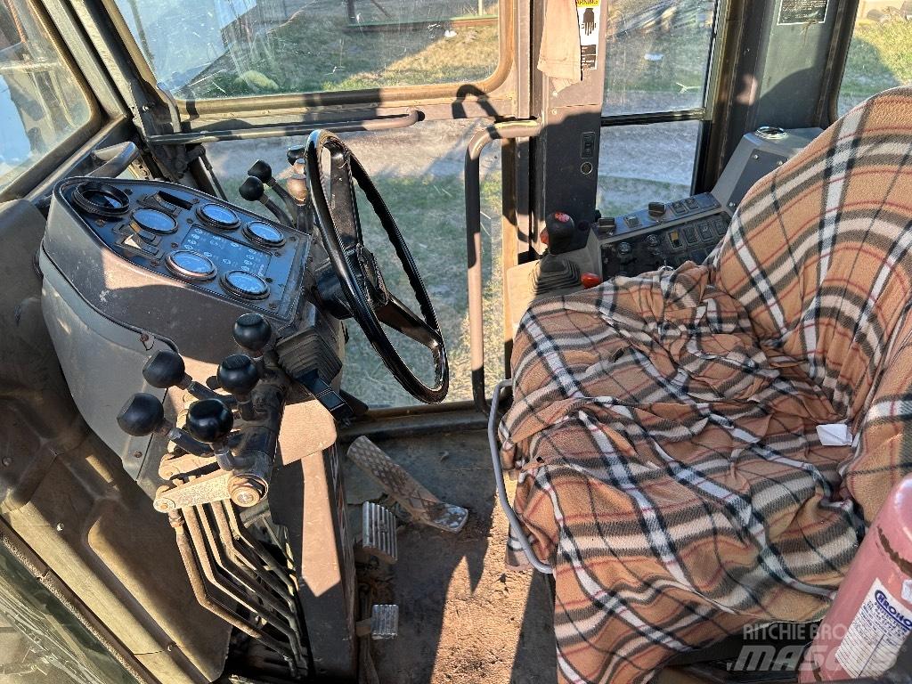 Volvo G 780 그레이더