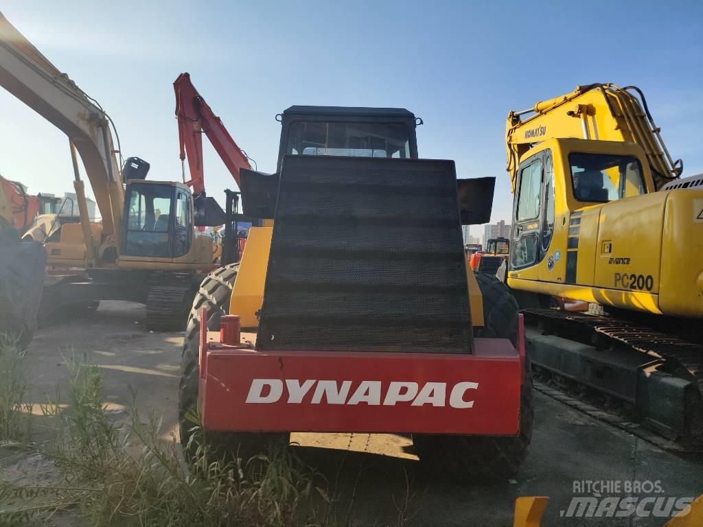 Dynapac CA 251 D 싱글 드럼 롤러