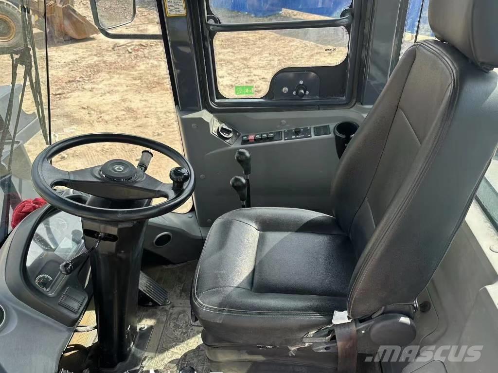 XCMG LW 300 FV  휠로우더