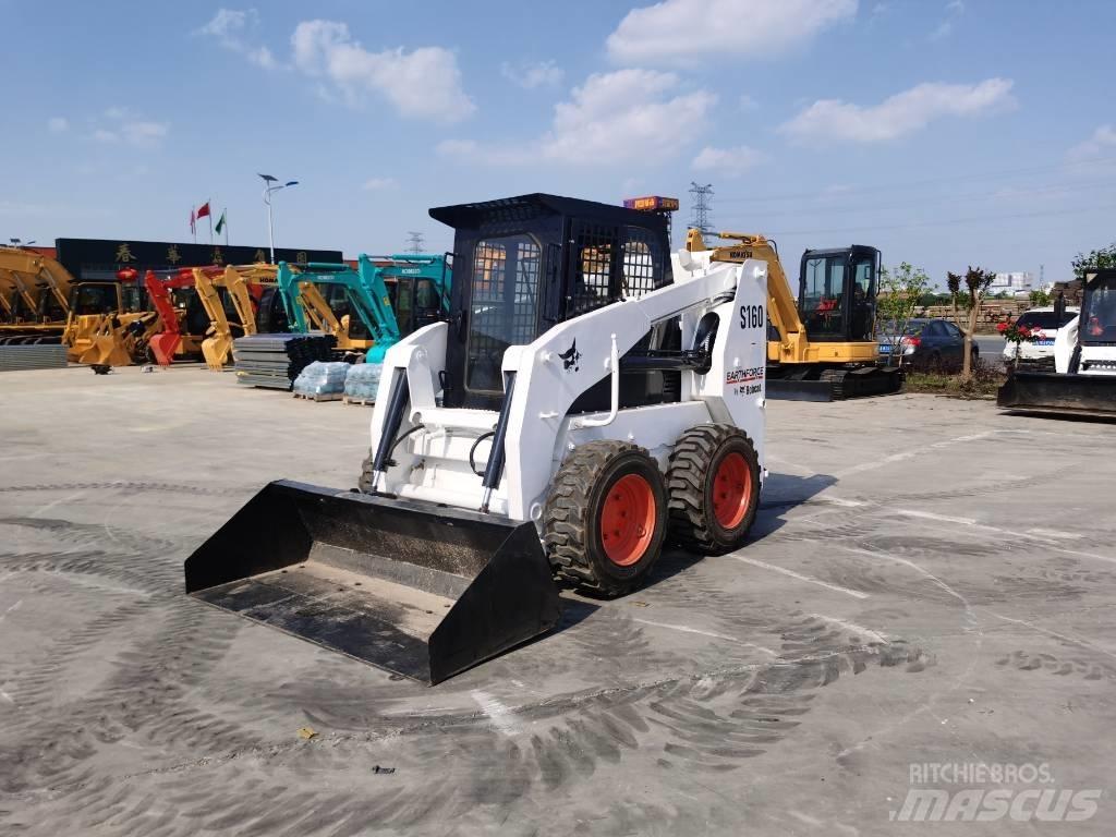 Bobcat S160  스키드로더