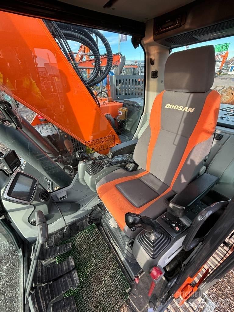 Doosan 235 LCR 대형 굴삭기 29톤 이상