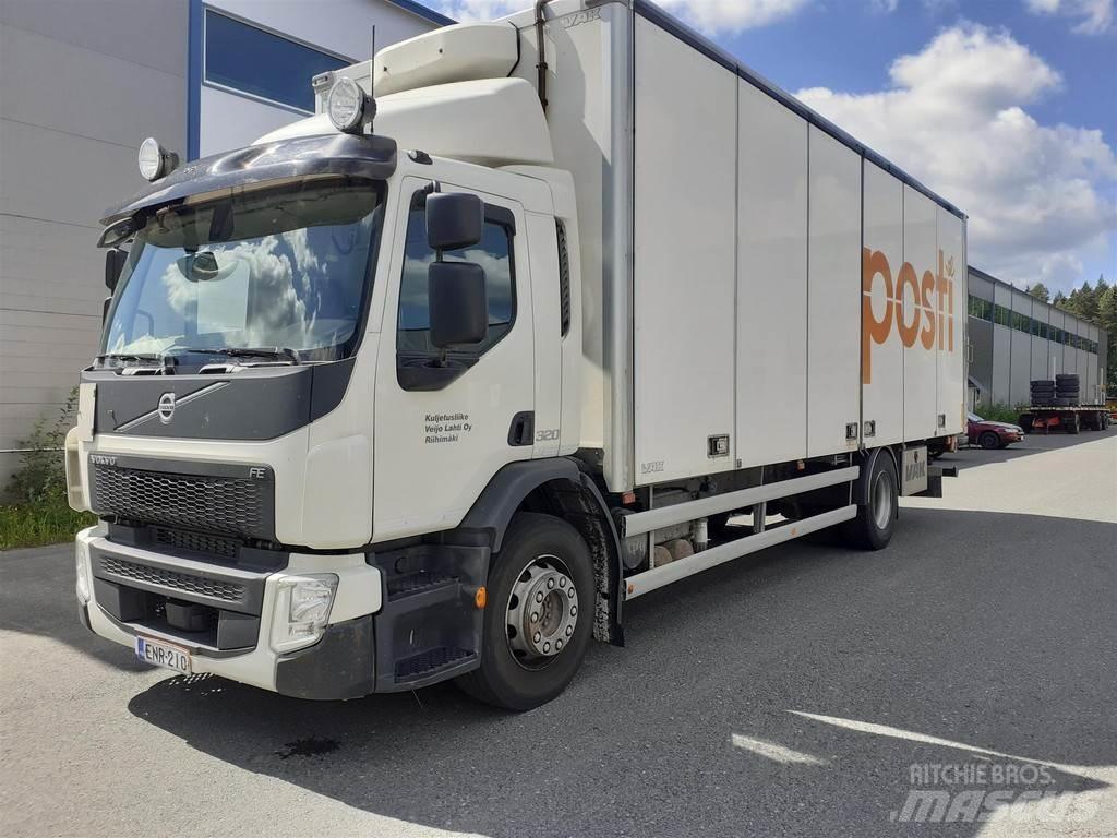 Volvo FE 탑차 트럭
