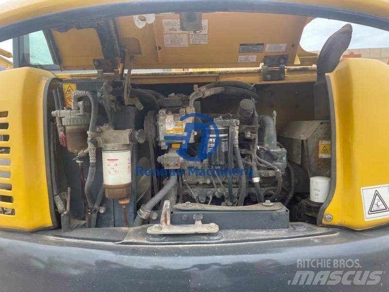 Komatsu PC 60-8 소형 굴삭기 7톤 미만