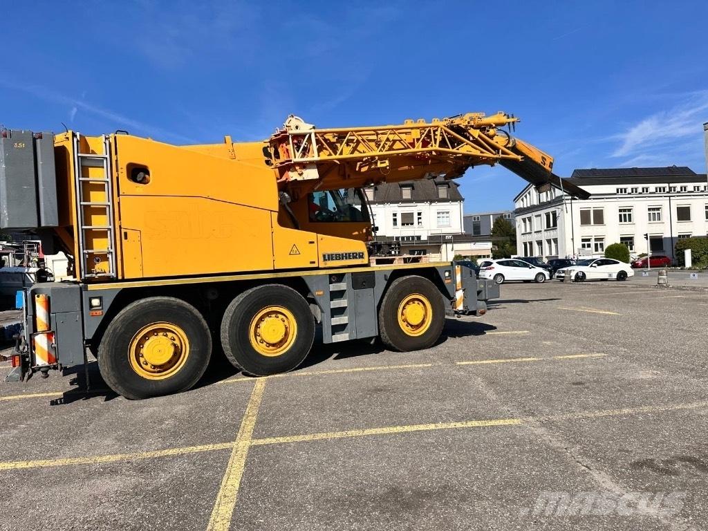 Liebherr LTC 1055 R/T 크레인