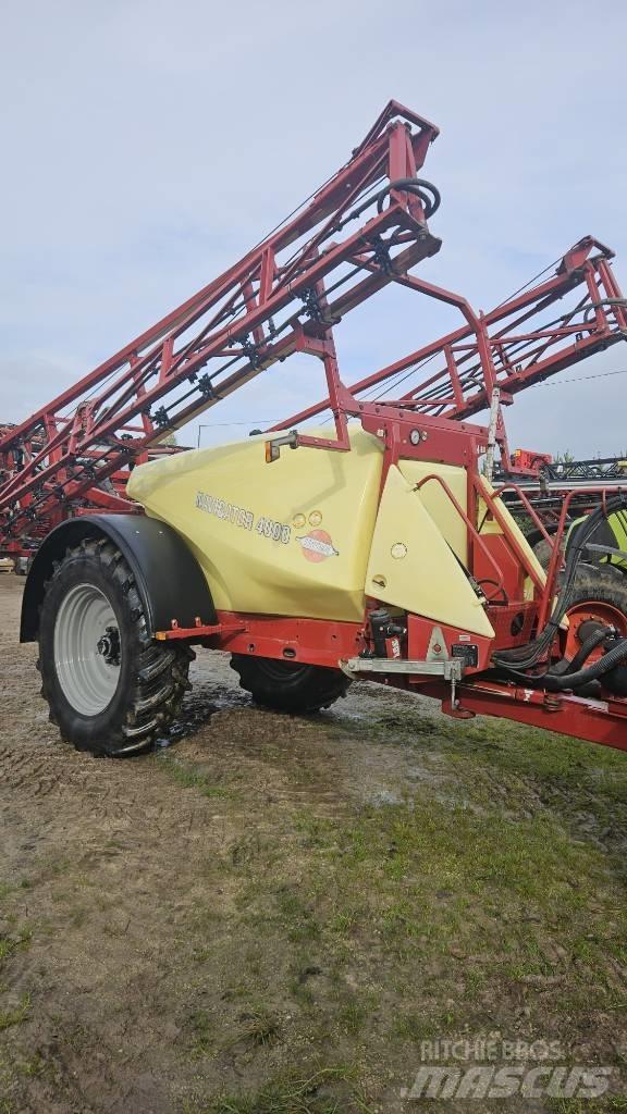 Hardi Navigator 4000 견인형 분무기