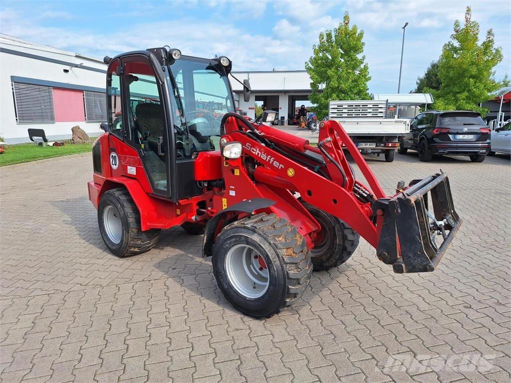 Schäffer 3460  휠로우더