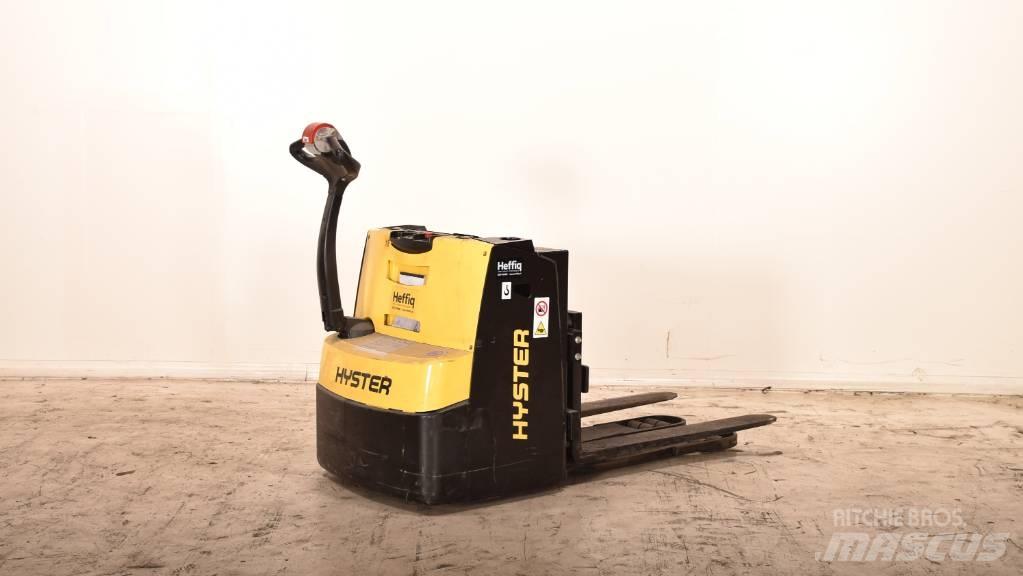 Hyster S2.4HBE 경량 리프터
