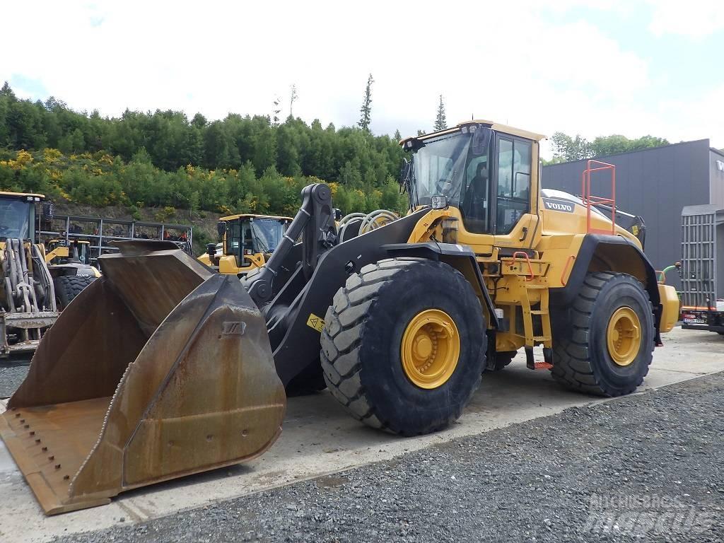 Volvo L 220 H  휠로우더