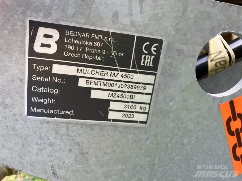 Bednar MZ 4500 기타 목초 수확용 장비