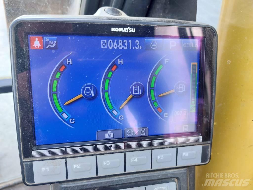 Komatsu PC210LC-10 대형 굴삭기 29톤 이상
