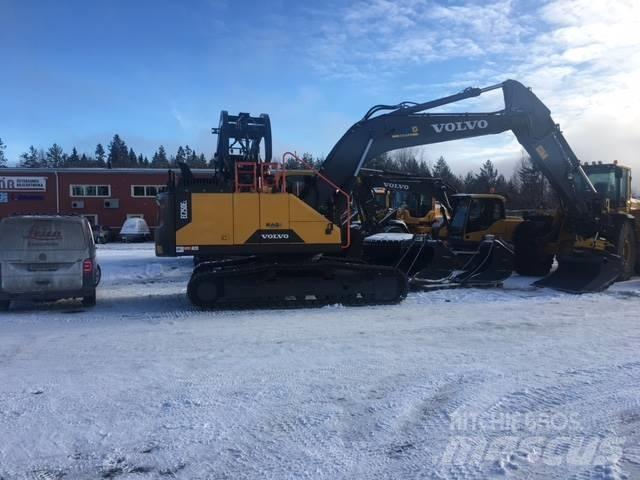 Volvo EC250EL 대형 굴삭기 29톤 이상