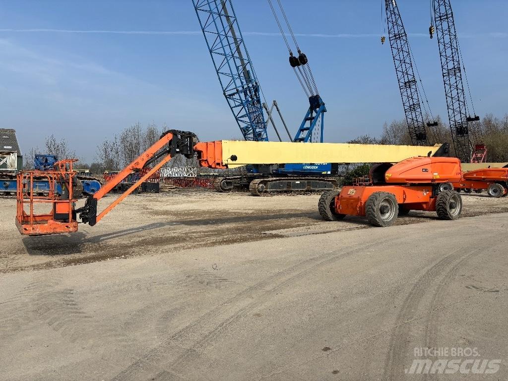 JLG 1350 SJP 견인식 전동이동 리프트