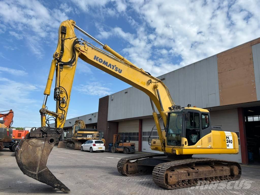 Komatsu PC 240 LC-7 대형 굴삭기 29톤 이상