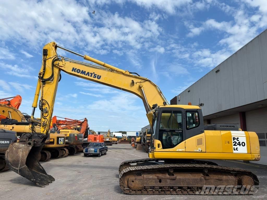 Komatsu PC 240 LC-7 대형 굴삭기 29톤 이상