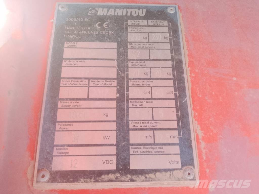 Manitou 200 ATJ 관절형 전동이동 리프트