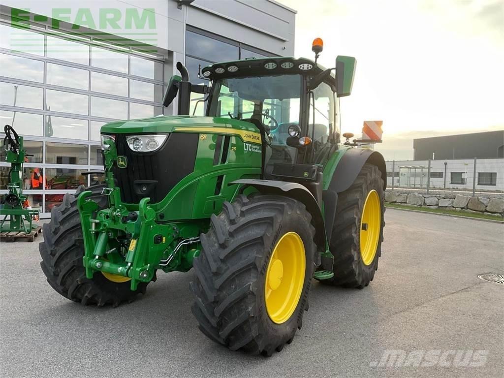 John Deere 6R 215 트랙터