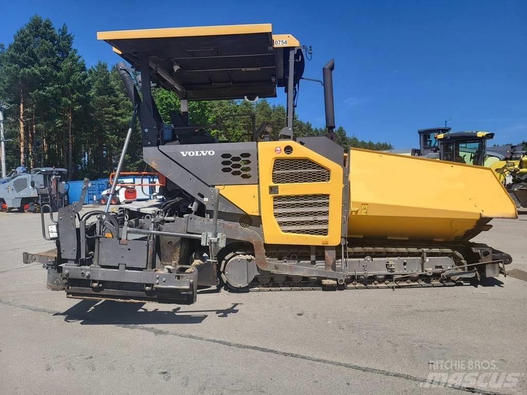Volvo ABG P7820C 아스팔트 포장장비