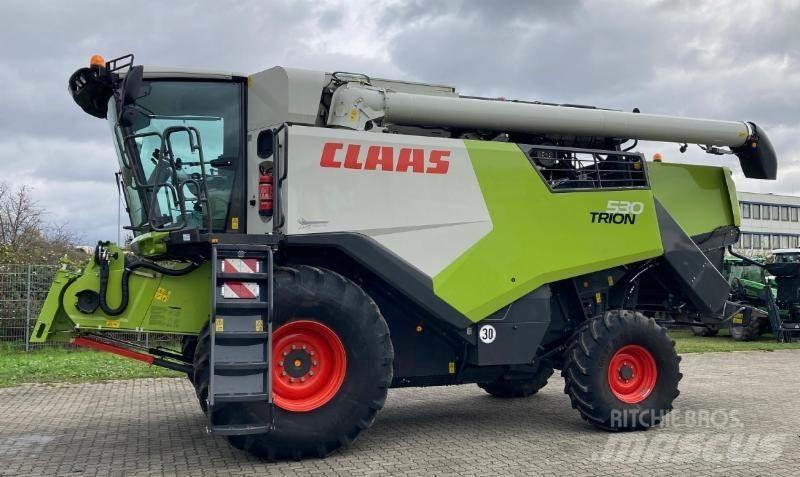 CLAAS TRION 530 콤바인 수확기