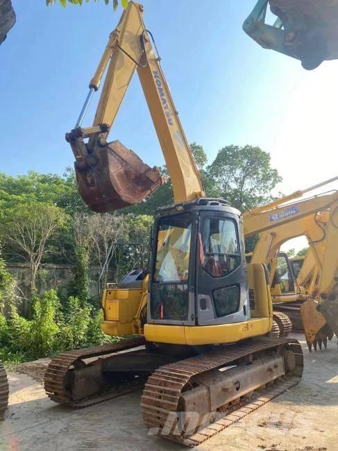 Komatsu PC 138 대형 굴삭기 29톤 이상