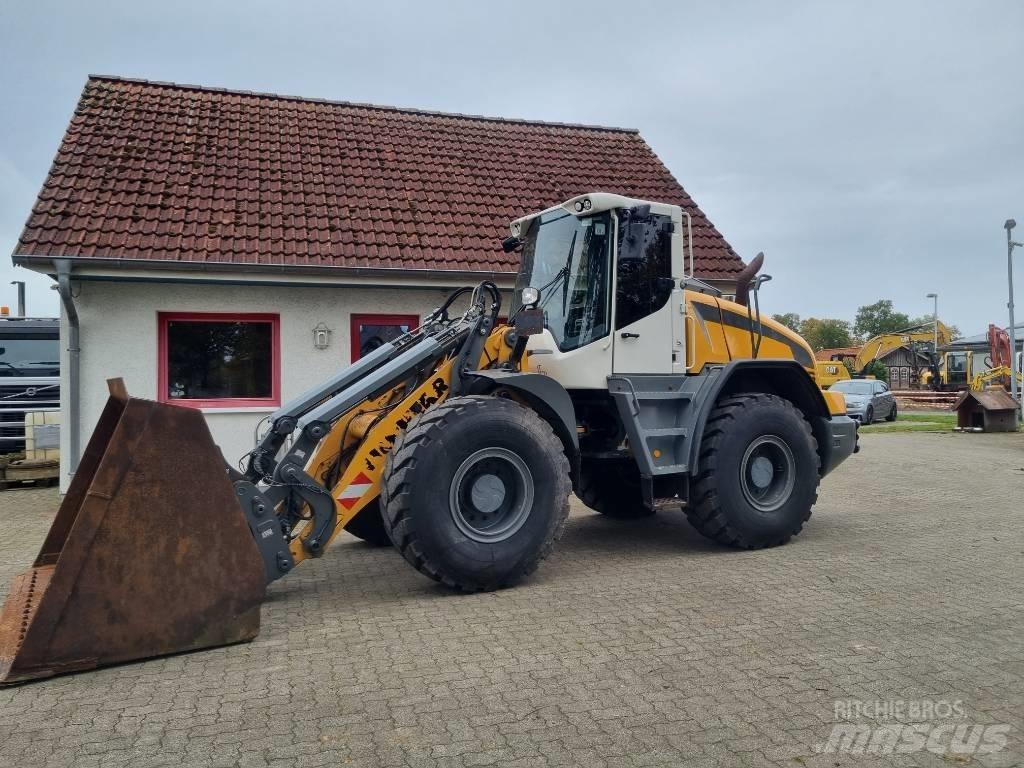 Liebherr L 526  휠로우더