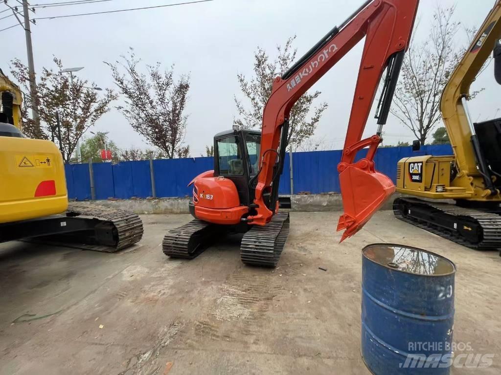 Kubota KX 163 중형굴삭기 7톤-28톤