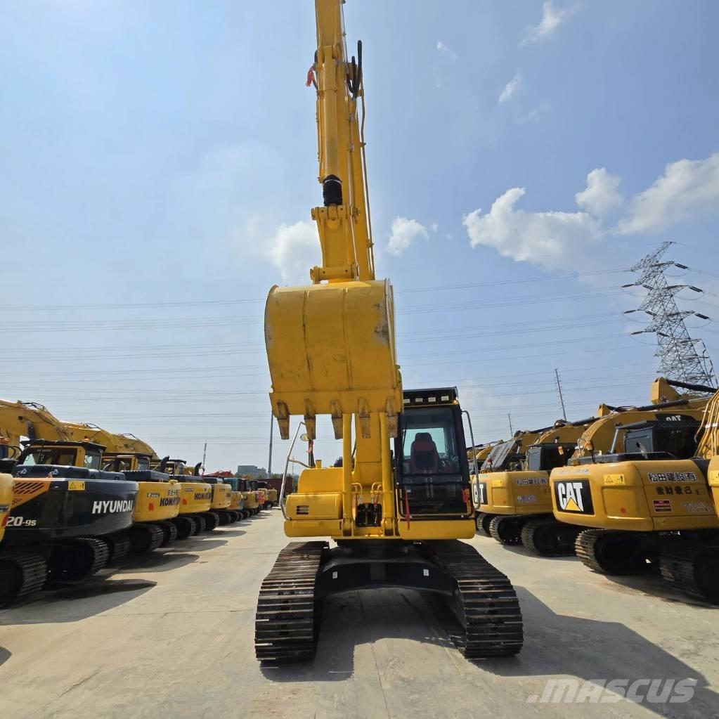 Komatsu PC 200-8 대형 굴삭기 29톤 이상