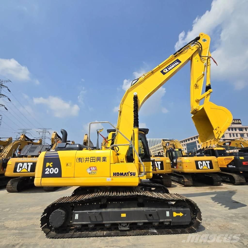 Komatsu PC 200-8 대형 굴삭기 29톤 이상