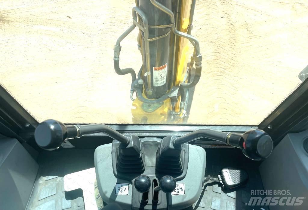 New Holland B75D 백호로더