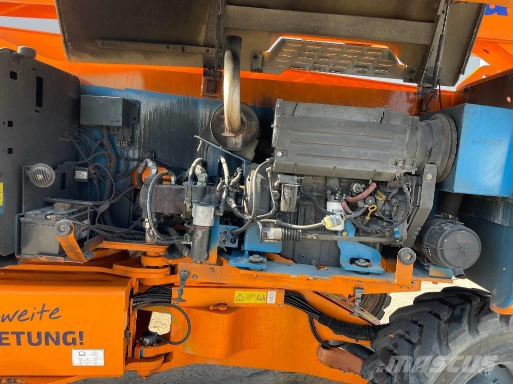 Genie Z 135/70 관절형 전동이동 리프트