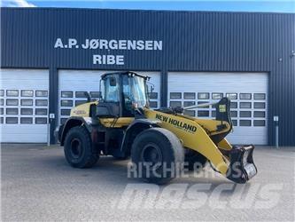 New Holland W 190  휠로우더