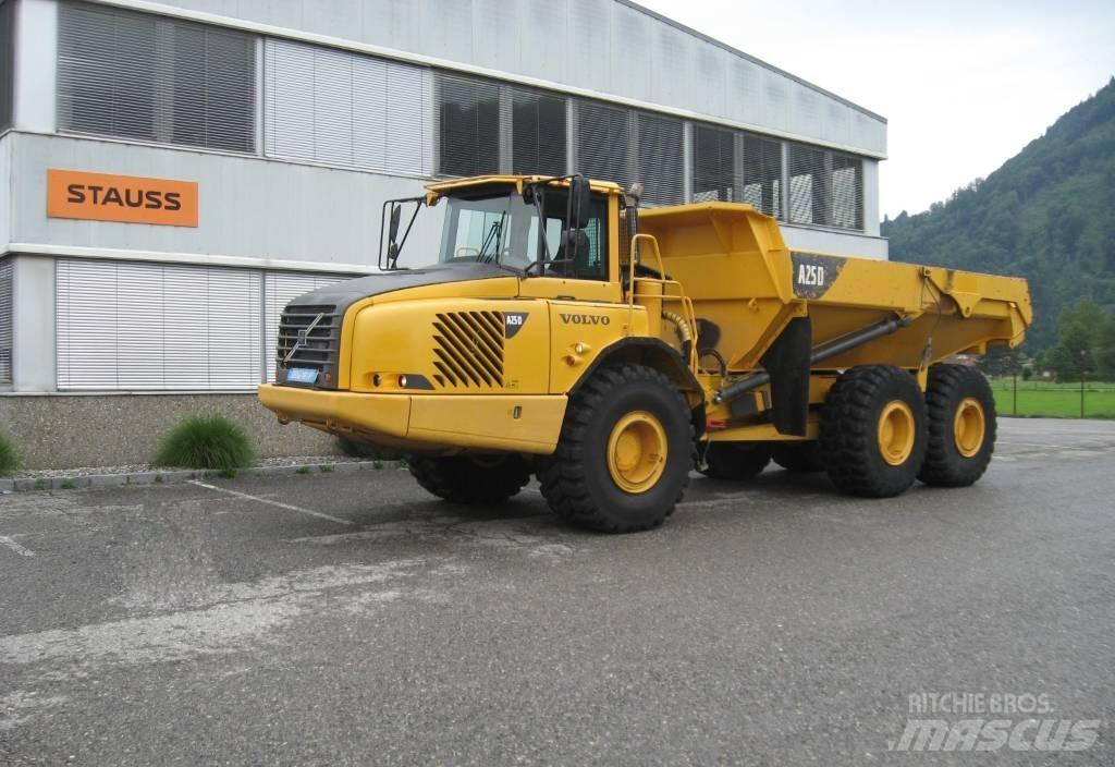 Volvo A 25 D 연결식 홀러